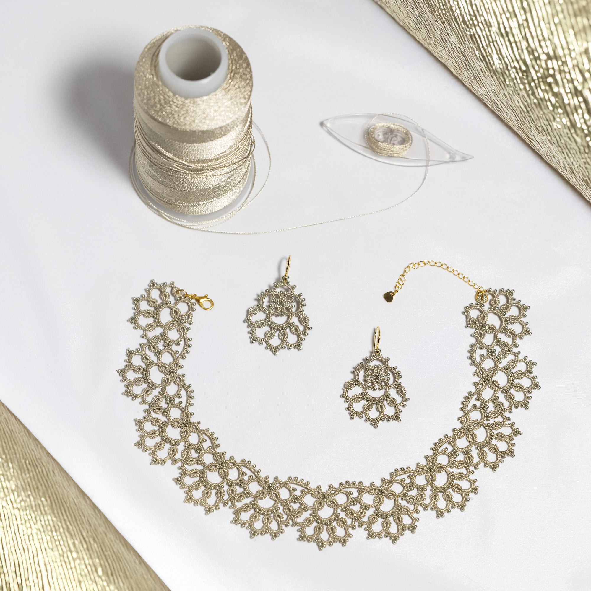 Tatting Lace Set with Choker Necklace